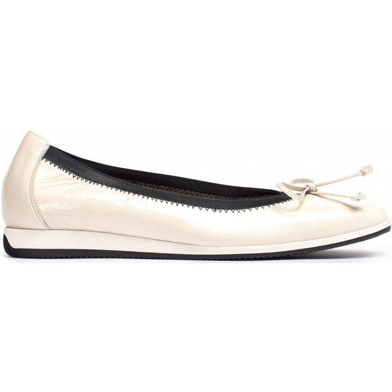 WUNDER TÄNZERIN MALEA II A-2711 MILK