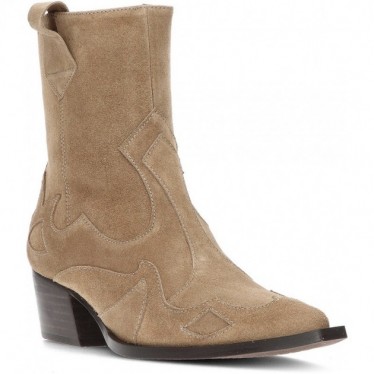 WINDY STIEFEL BETH 12910 CAMEL