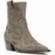 WINDY STIEFEL BETH 12910 TAUPE