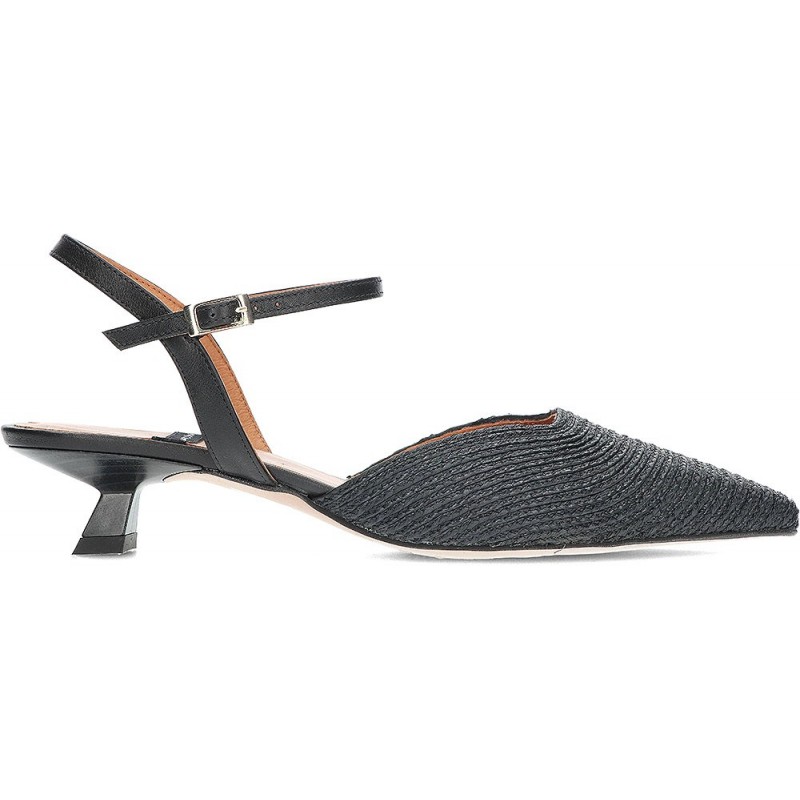 ANGEL ALARCON Lea 25057 Pumps NEGRO