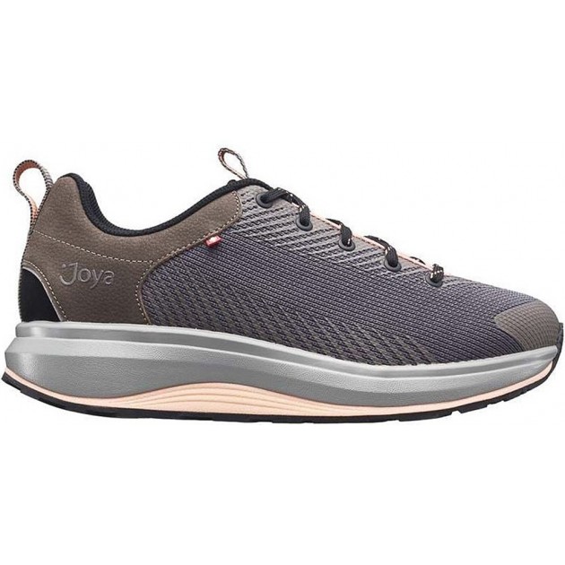 SCHMUCK-SNEAKERS VON MAUI BROWN SCHMUCK-SNEAKERS VON MAUI BROWN