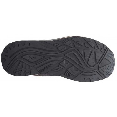 SCHMUCK-SNEAKERS VON MAUI BROWN