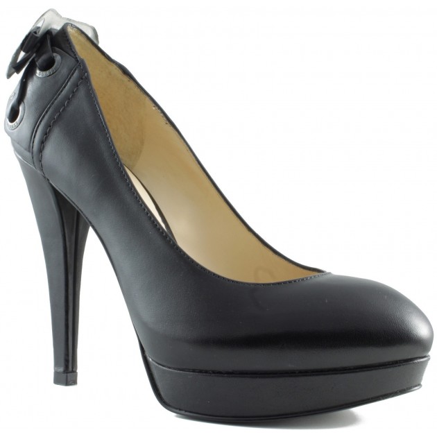 GUESS Stöckelschuh Zimmer NEGRO